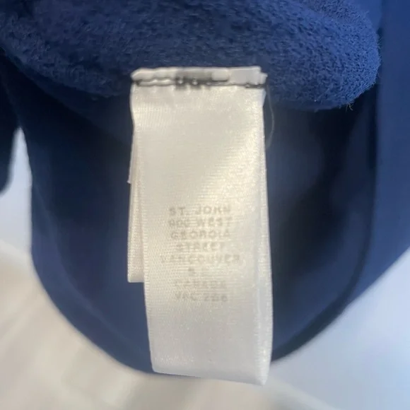 St. John One Button Overcoat - Picture 8 of 16